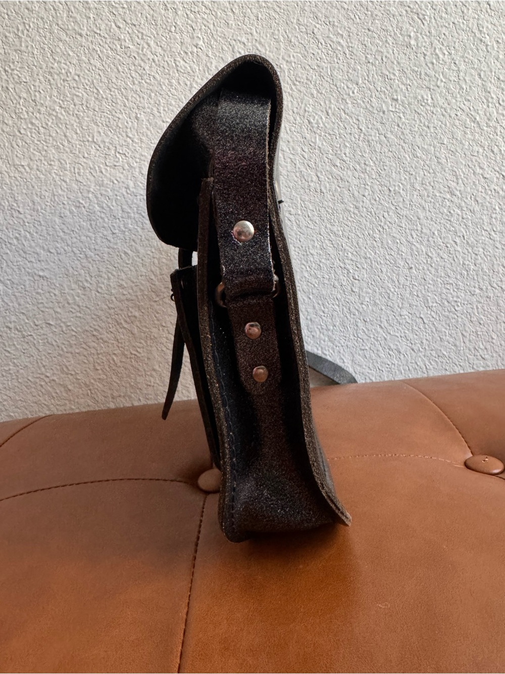 The Cambridge Satchel Company Metallic Black Leather Crossbody - Picture 4 of 8